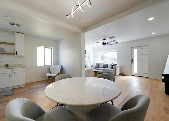 Holiday home 3 Mi To Dtwn! Family & Pet-friendly Gem In *