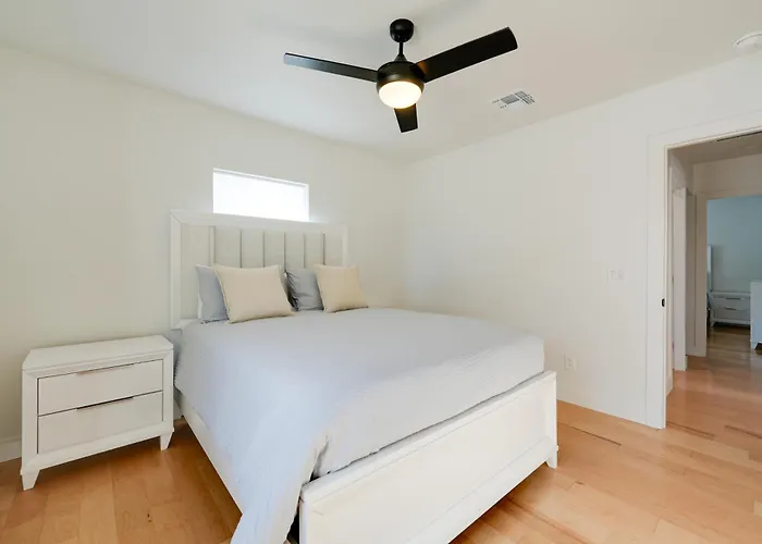 3 Mi To Dtwn! Family & Pet-friendly Gem In * Phoenix