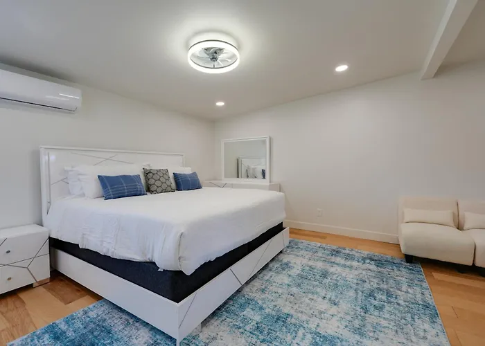 3 Mi To Dtwn! Family & Pet-friendly Gem In Holiday home *