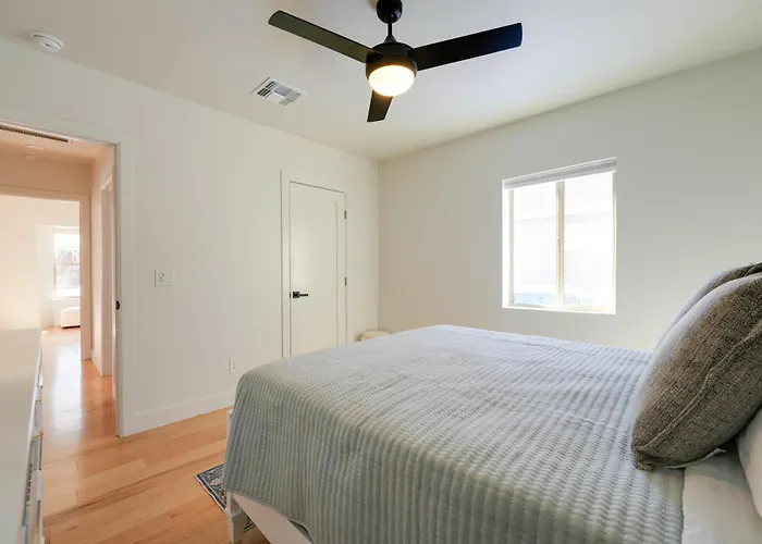 3 Mi To Dtwn! Family & Pet-friendly Gem In *
